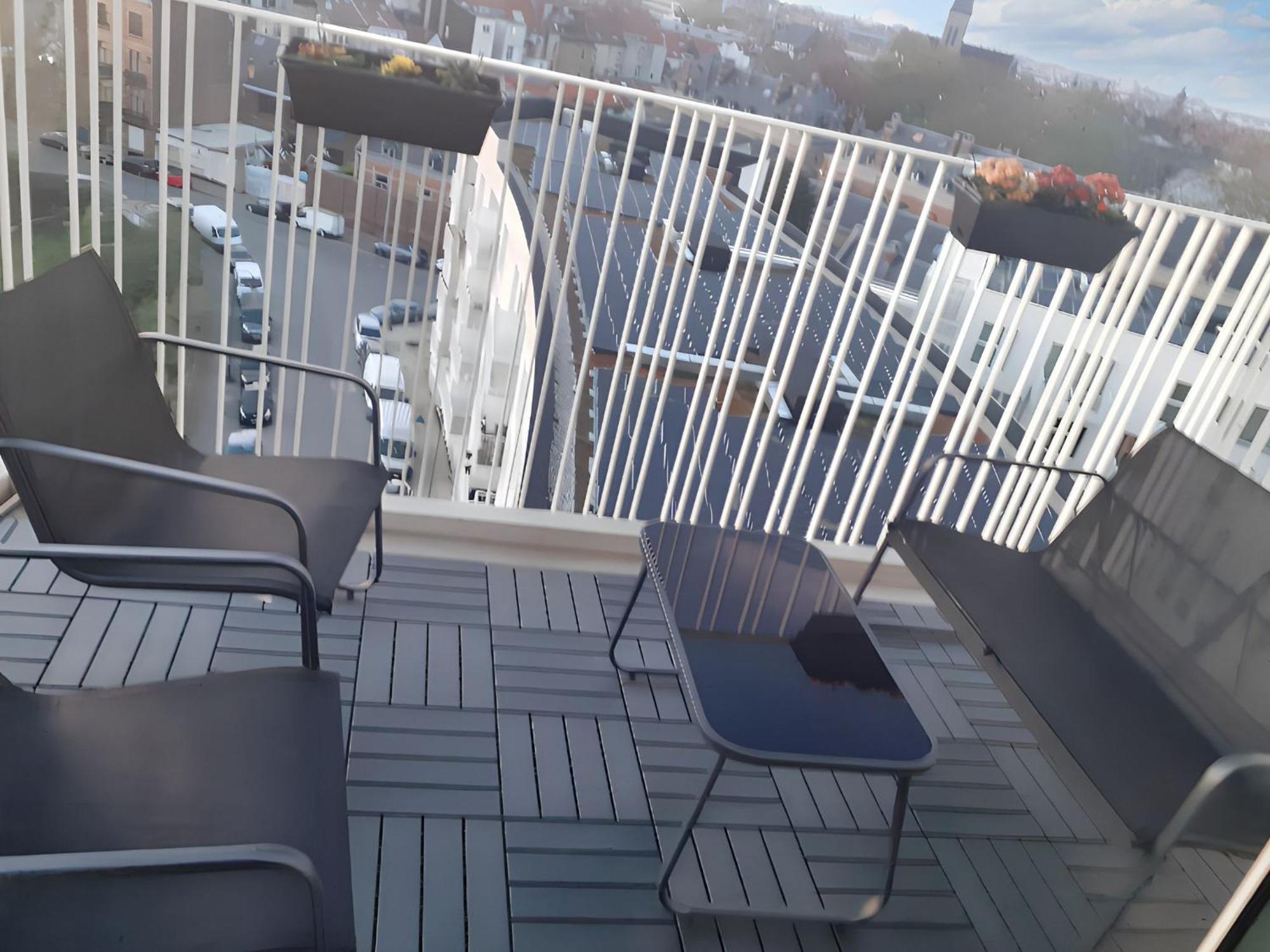 Modern Apartment In Cureghem Anderlecht 134 M² + Terrace Brüksel Dış mekan fotoğraf
